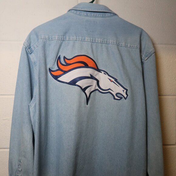 Lee Sport Denim Long Sleeve Shirt Denver Broncos Branding Size Large - Picture 5 of 7